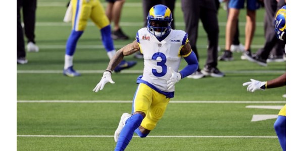 Un intercambio de mariscal de campo le da un campeonato a Los Angeles Rams